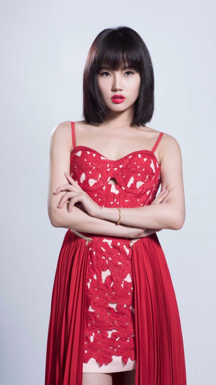 闪闪惹人爱萧亚轩,鞠婧炜,张靓颖唯美写真合集