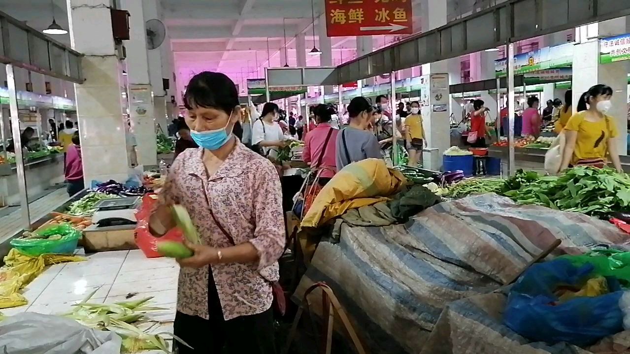 喧哗热闹的农贸市场,人生百态尽在其中!