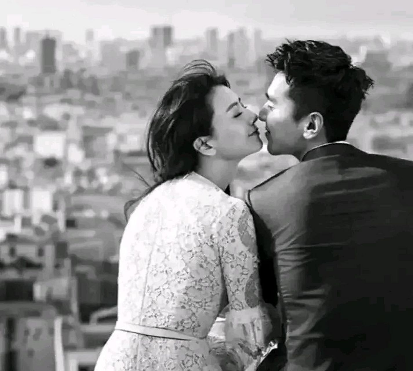 高圆圆赵又廷假恩爱?