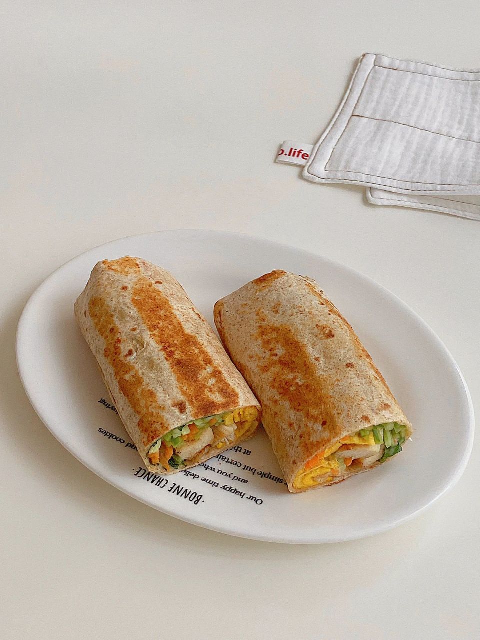 减脂必备|低卡蔬菜鸡肉卷饼 好吃不怕胖|||减脂必备 低脂低卡蔬菜鸡肉