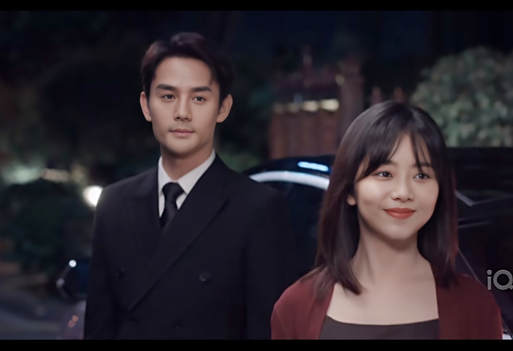 《向风而行》李语珩看着人畜无害,一旦作妖,能让王凯退出群聊!