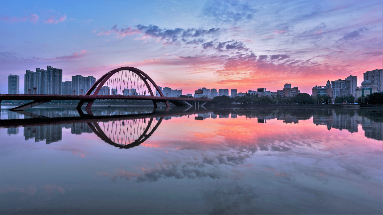 大美德陽彩虹橋