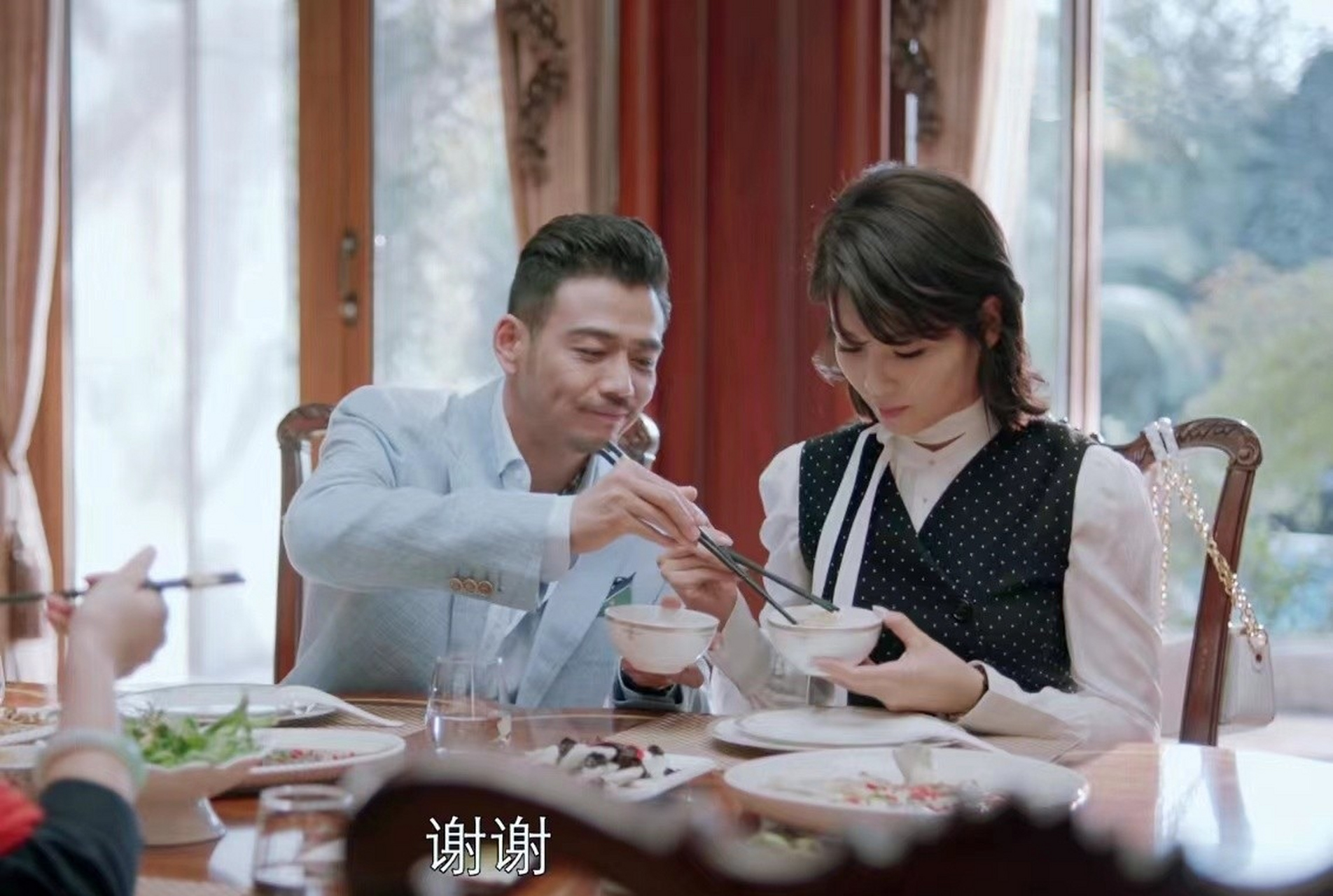 电视剧《欢乐颂》,安迪怀孕了,没有惊喜,只有惊恐.