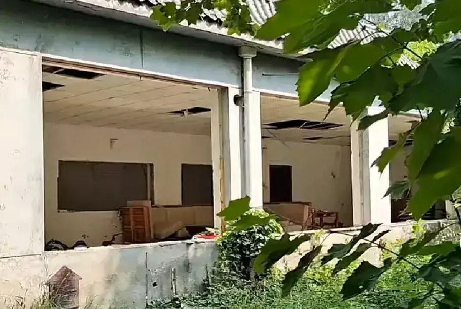 于谦马场遭遇拆迁,网友建议搬到蒙古国