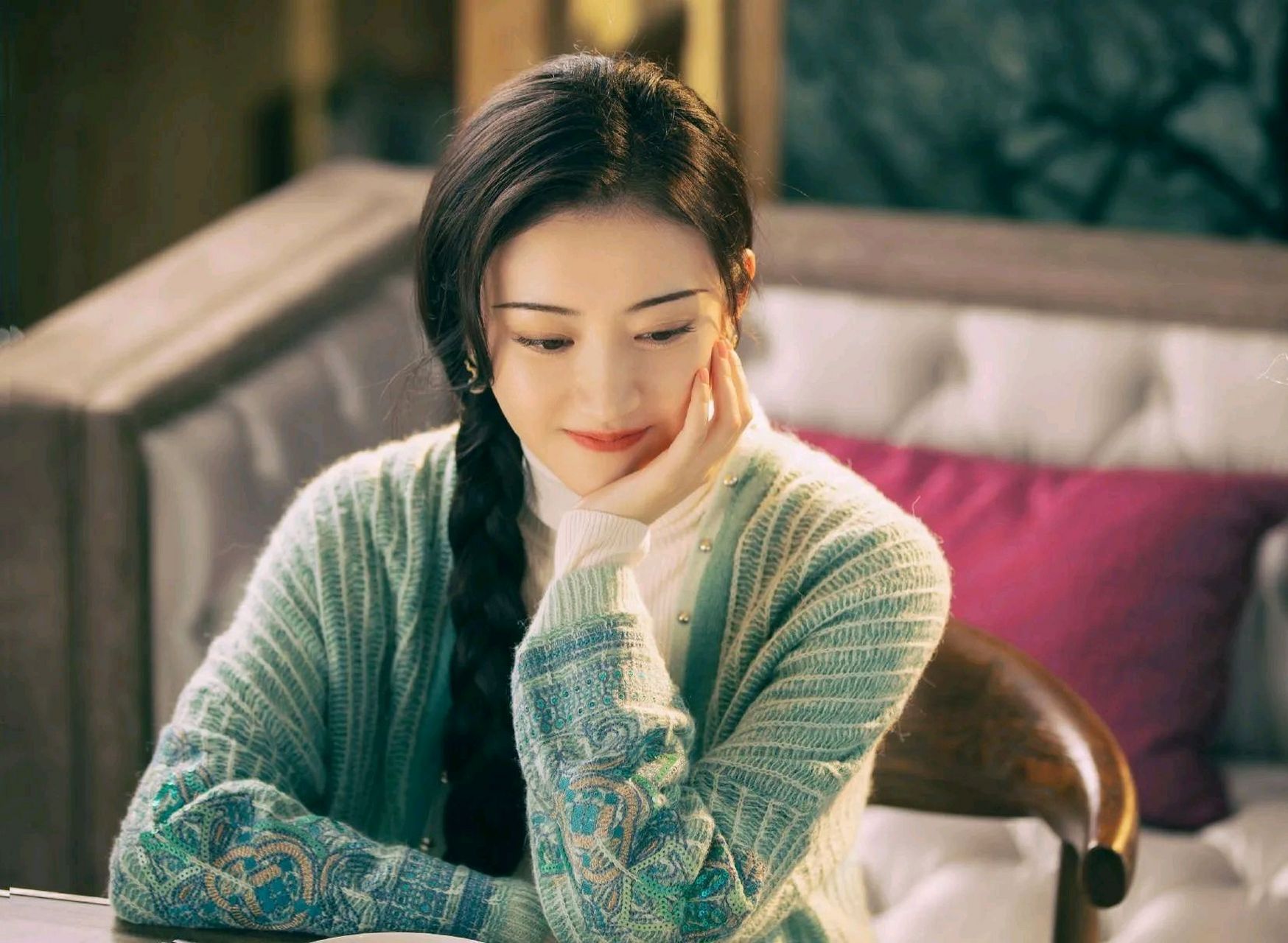 明星旗袍穿搭# #女神# #景甜# 景甜司藤旗袍造型把东方女性魅力障现