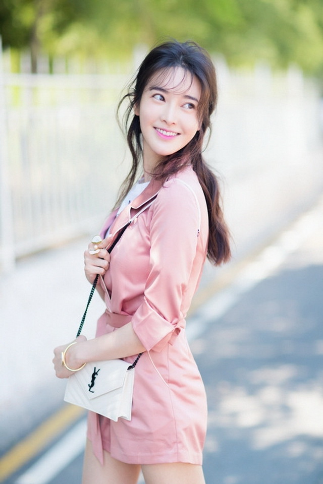 精致非凡张璇图集