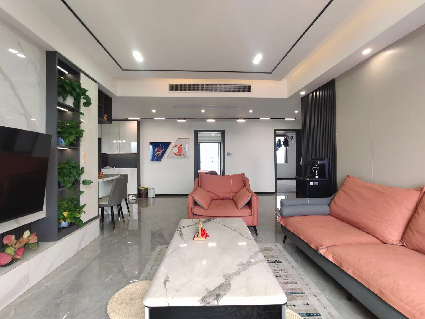 廿三里皇冠花园131平.265w