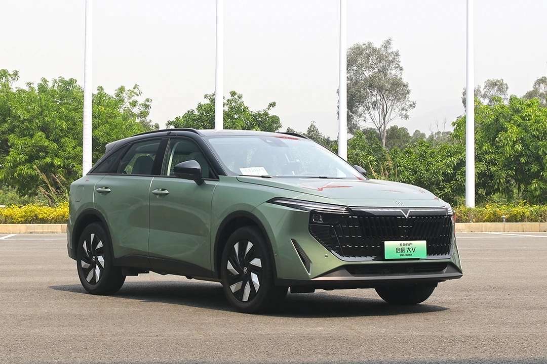 去4s店试驾混动大v