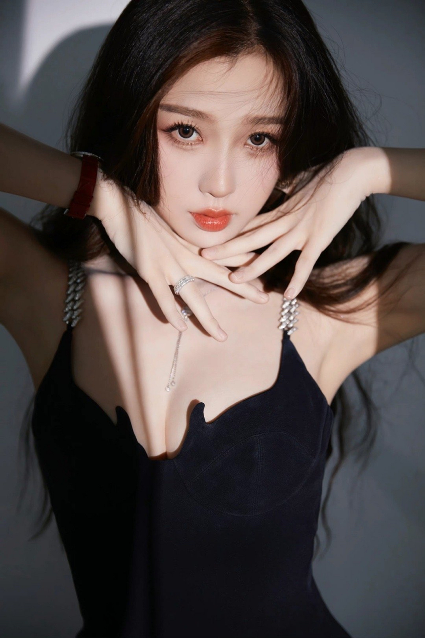 单身女演员虞书欣好美啊