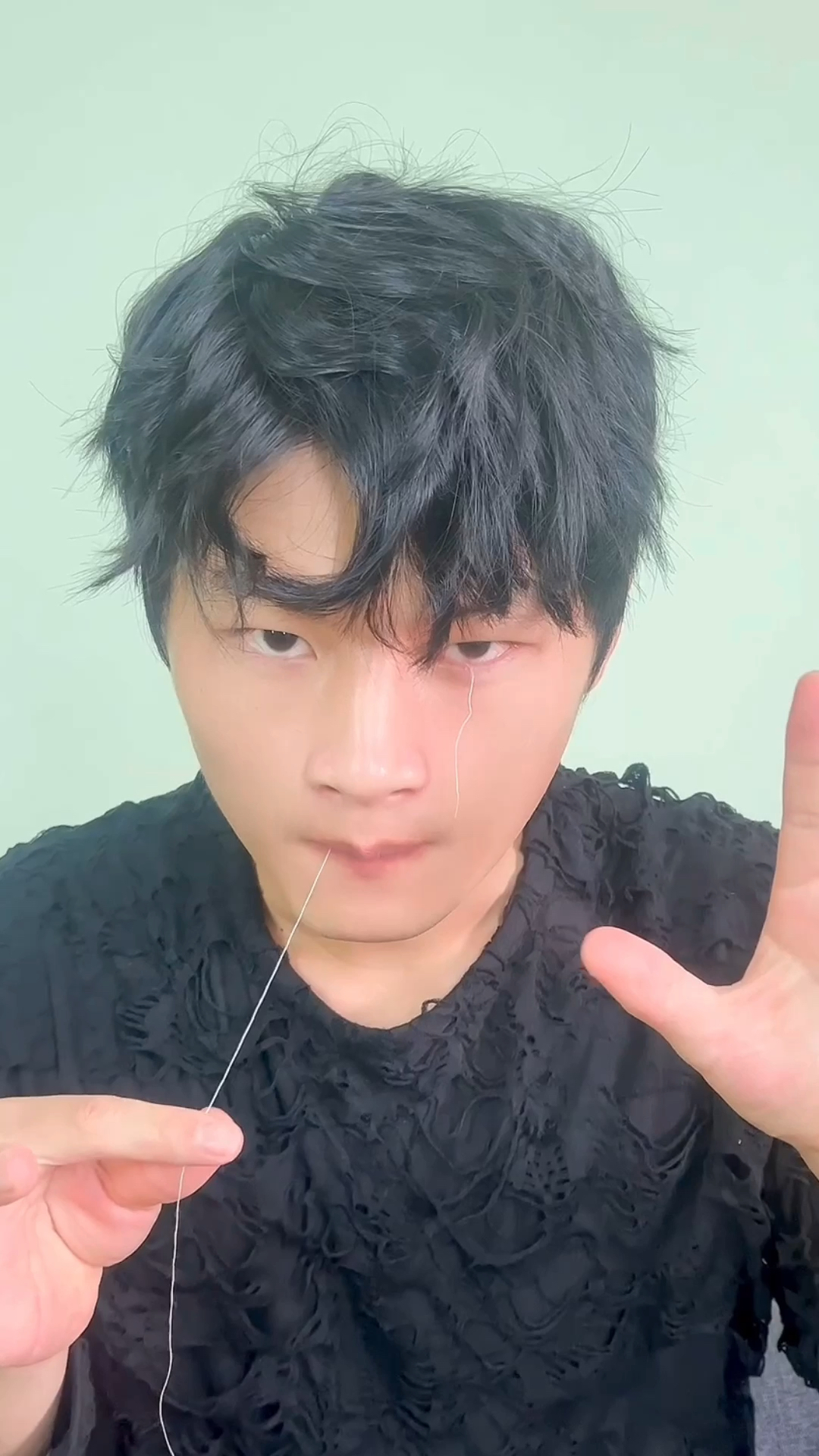 郑轩豪七窍流血