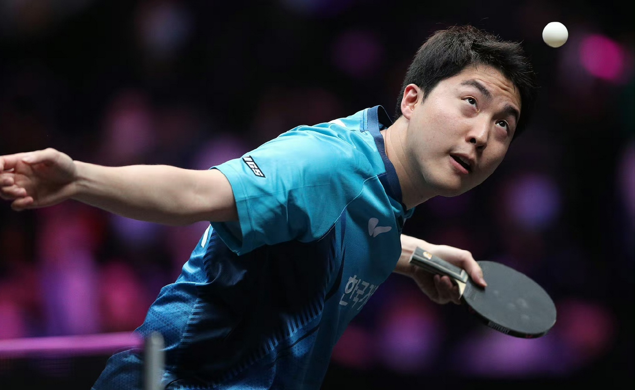 周启豪3-2逆转击败林钟勋晋级!