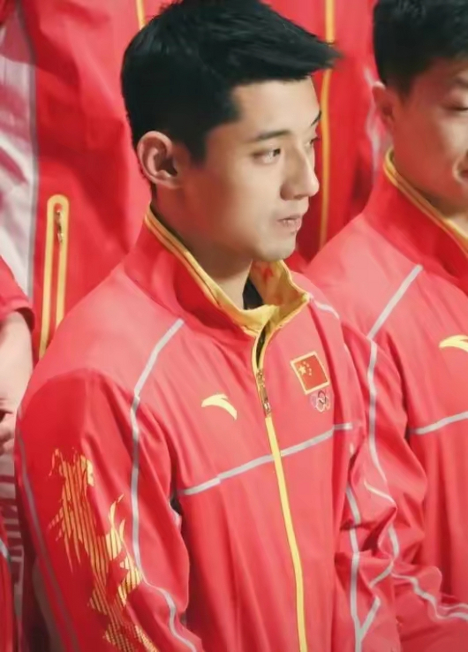 中国乒协证实张继科已经退役, 却给在娱乐圈不停的消费运动员的形象