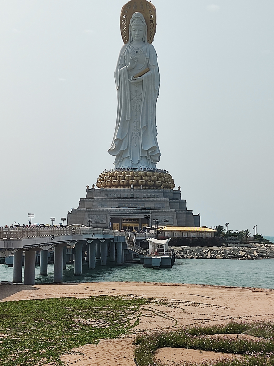 海南三亚南山寺观音菩萨