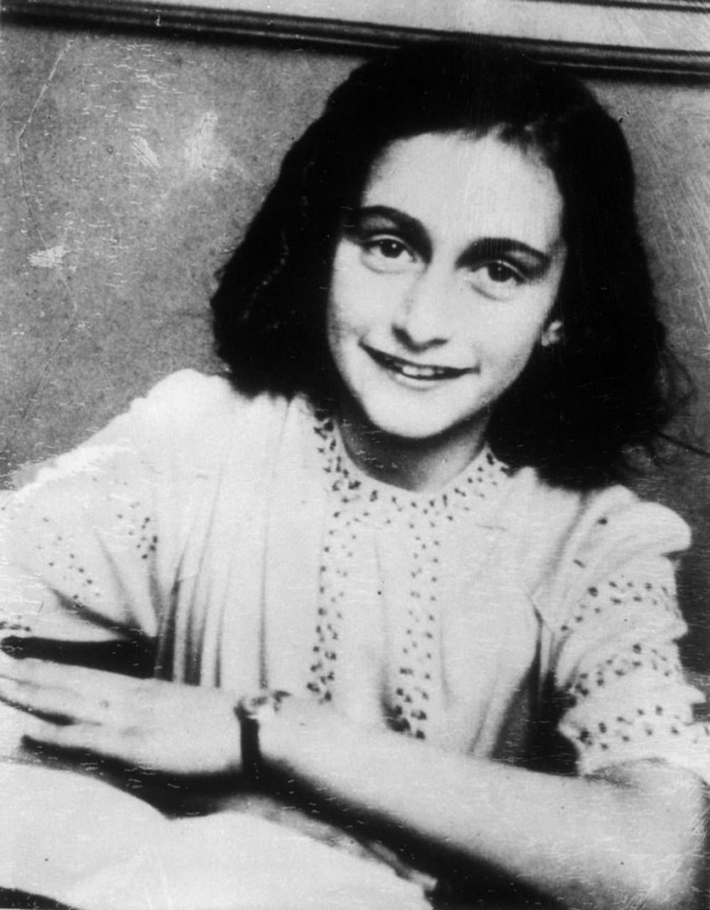 安妮·弗兰克(anne frank,1929年6月12日-1945年3月) 犹太人,出生于