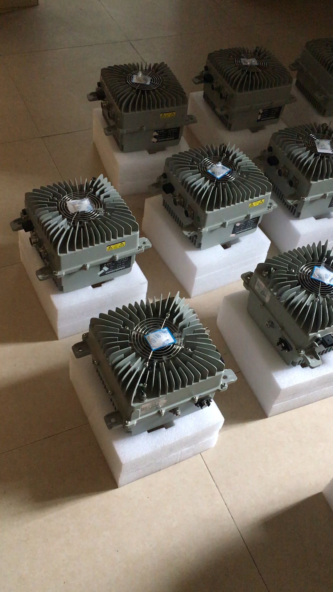 北汽ec180充电机dcdc富特车载充电器电力转换单元集成控制器