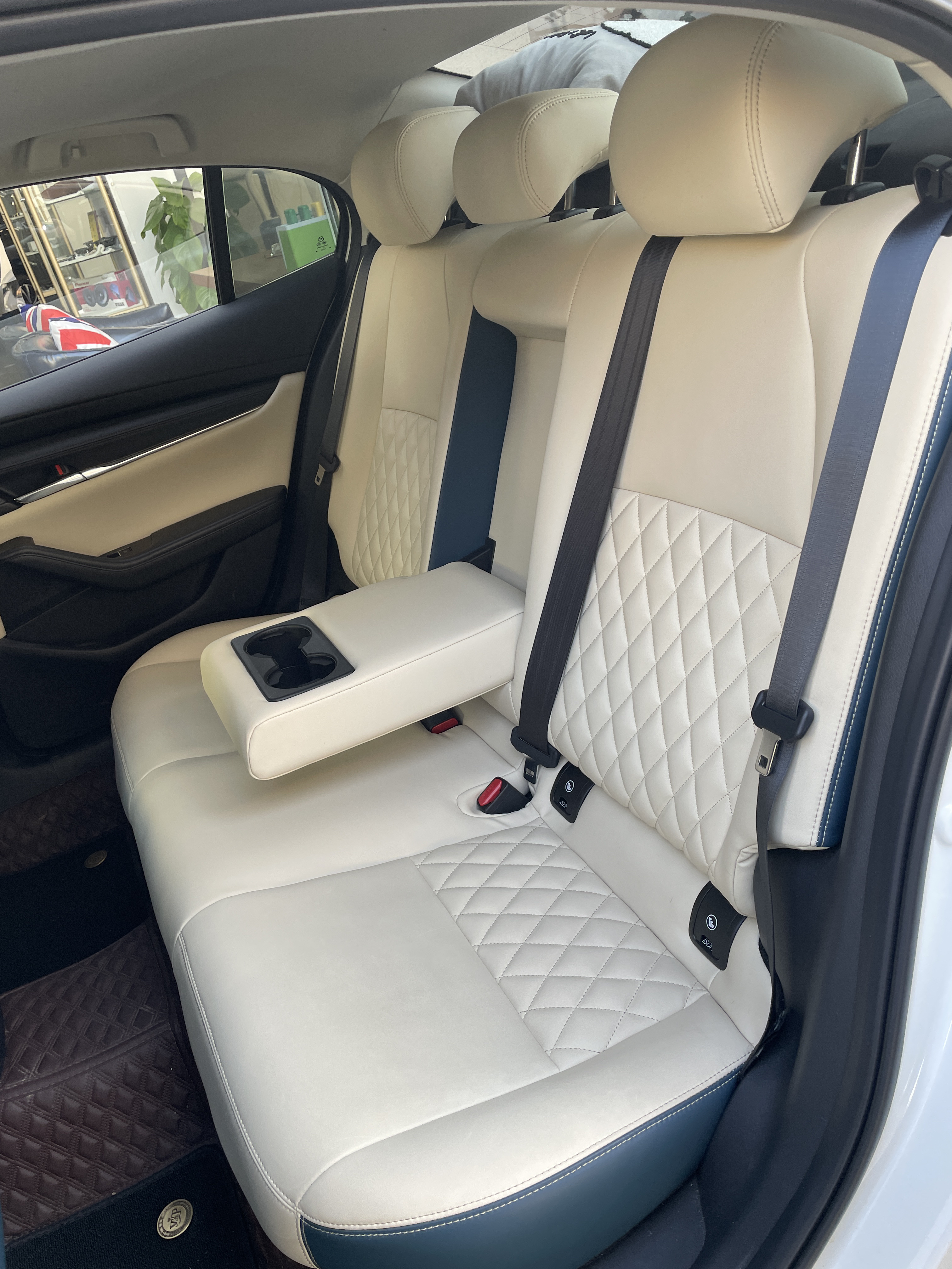 昂克赛拉真皮座椅升级