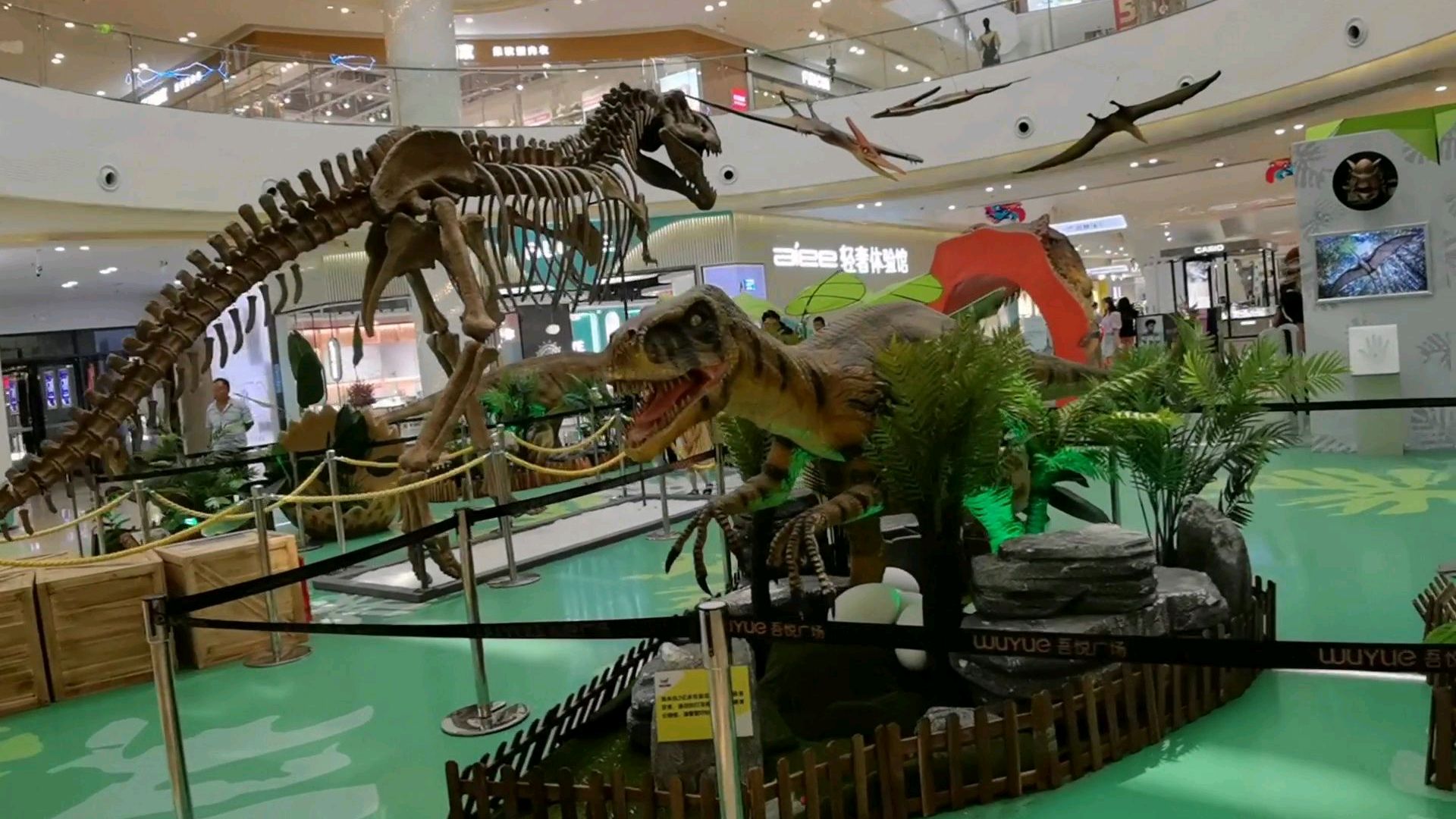 张家港吾悦广场工作日实拍,不知道里面商铺能不能赚钱