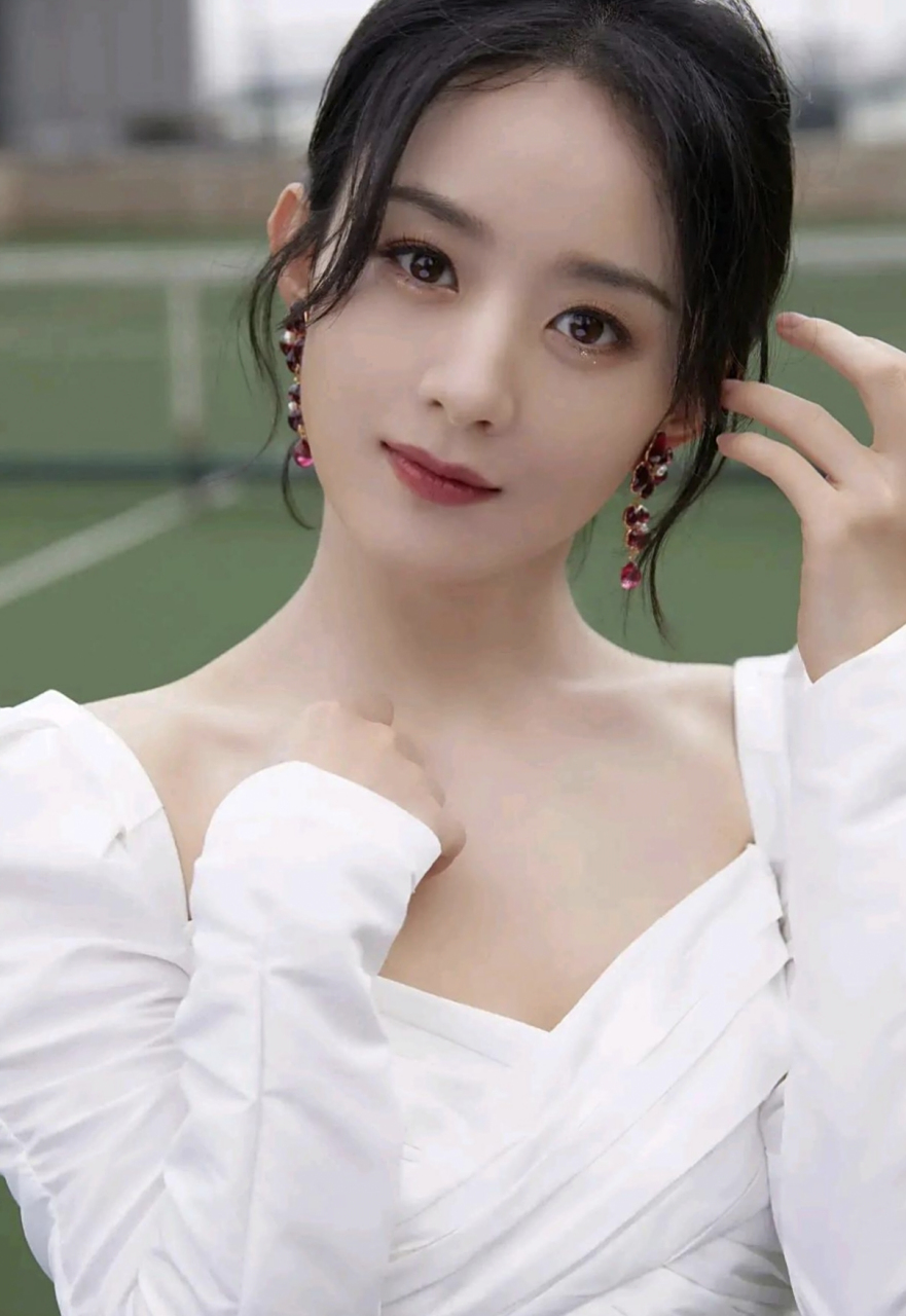 赵丽颖被韩国女星张娜拉蹭热度!竟然公开指责颖宝完全模仿她的路线!