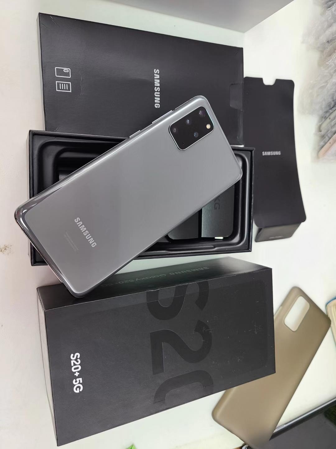 三星跳水太快,扛不住市场变化!美版三星s20 在二手市场跌破4千