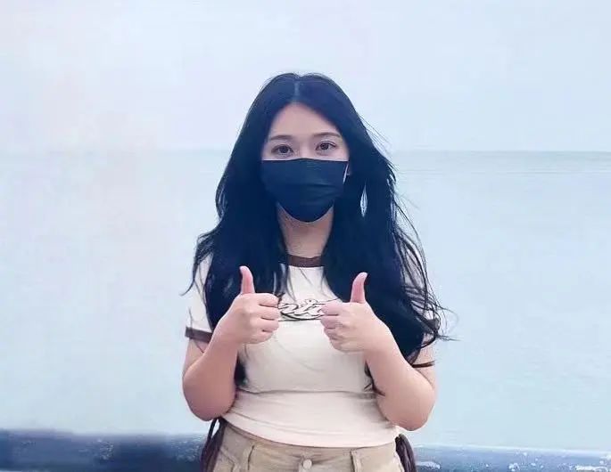 一条小团团直播嘲笑猫变公公,诉说自己曾遭受网暴