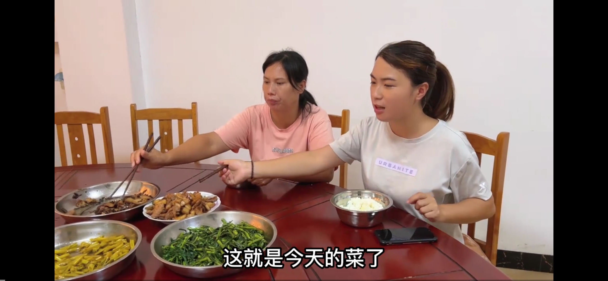 努力而快乐的广西小九妹