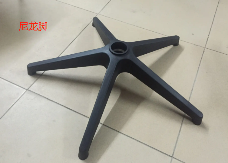 钢制脚和尼龙脚的区别