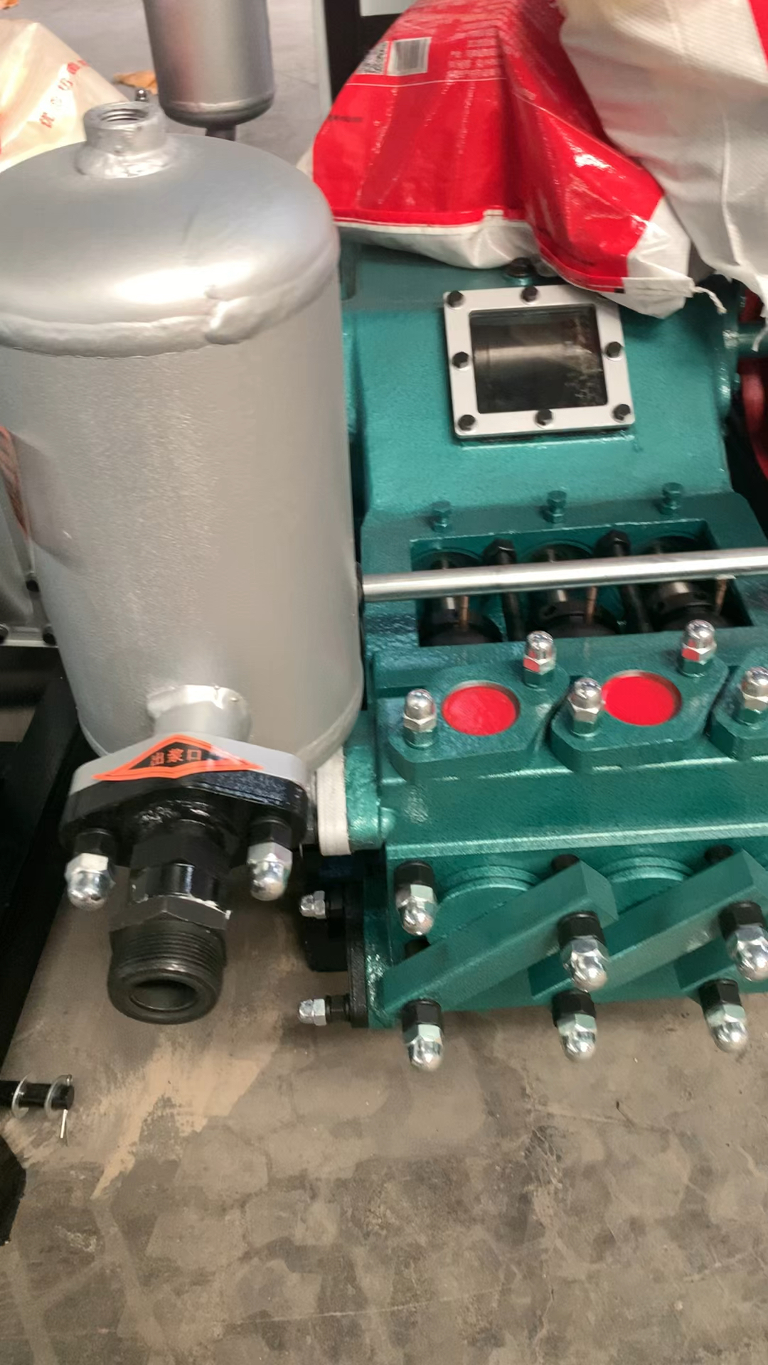 三缸柱塞注浆机