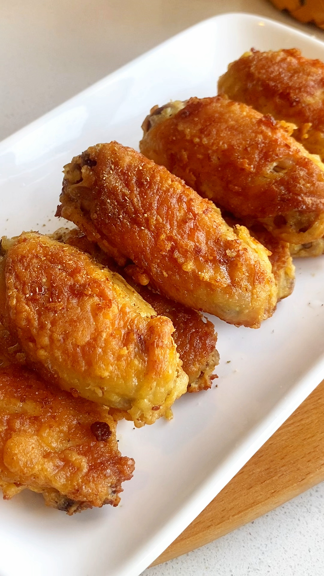 上桌瞬间抢光的椒盐鸡翅