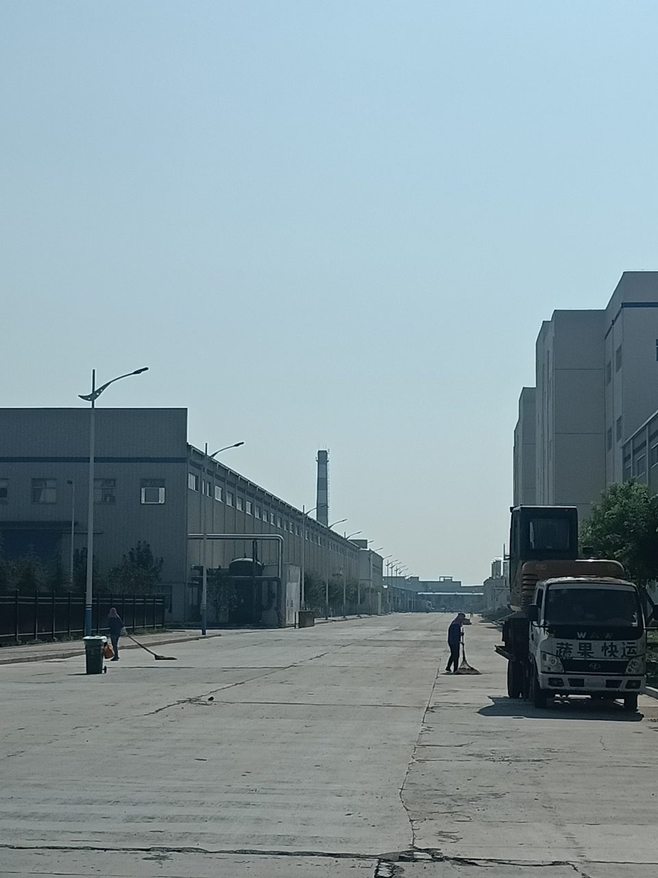 辞职离开工厂, 江湖再见,不是故人,便是路人.