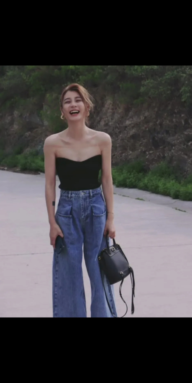 唐婉好漂亮.长的有点像杨颖. 曹云金兜兜转转还是觉得唐婉好.