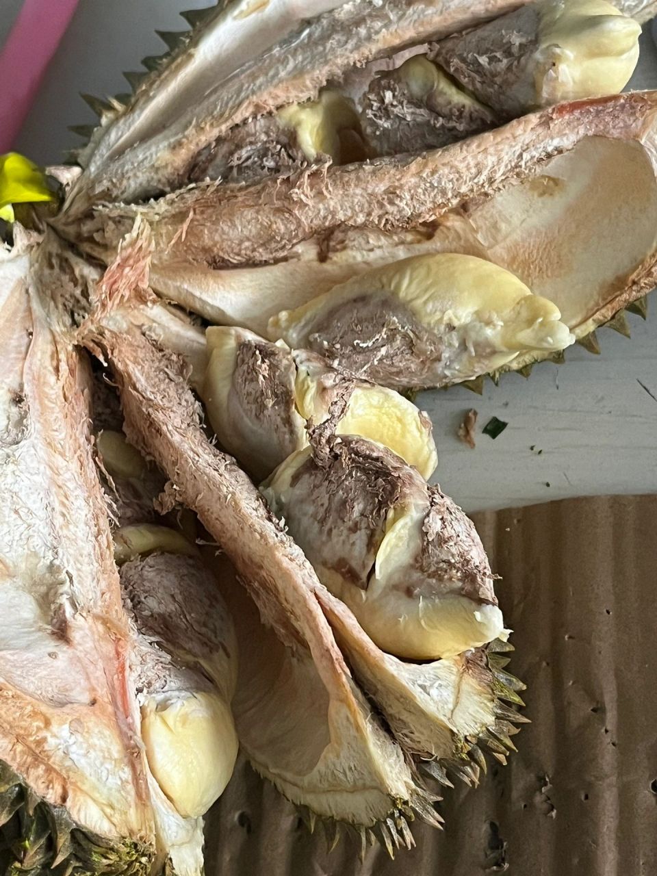 想问下这种榴莲是不是坏的?