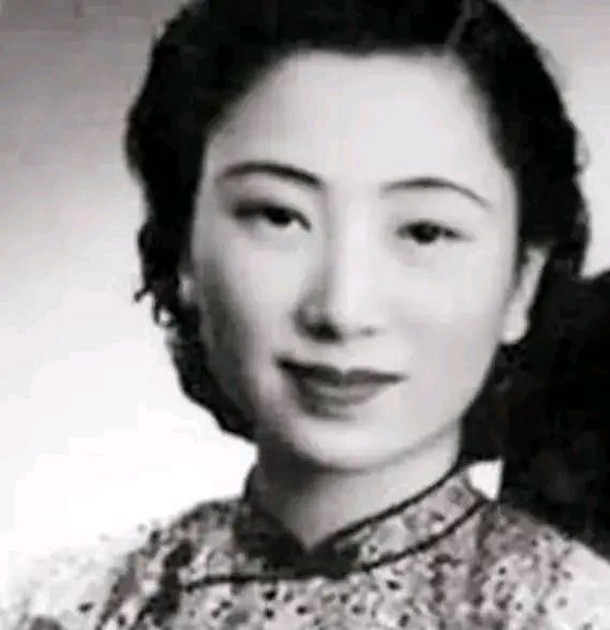 "  郭翼青与程潜的婚姻属于父母之命媒妁之言,两人婚前都没有见过面.