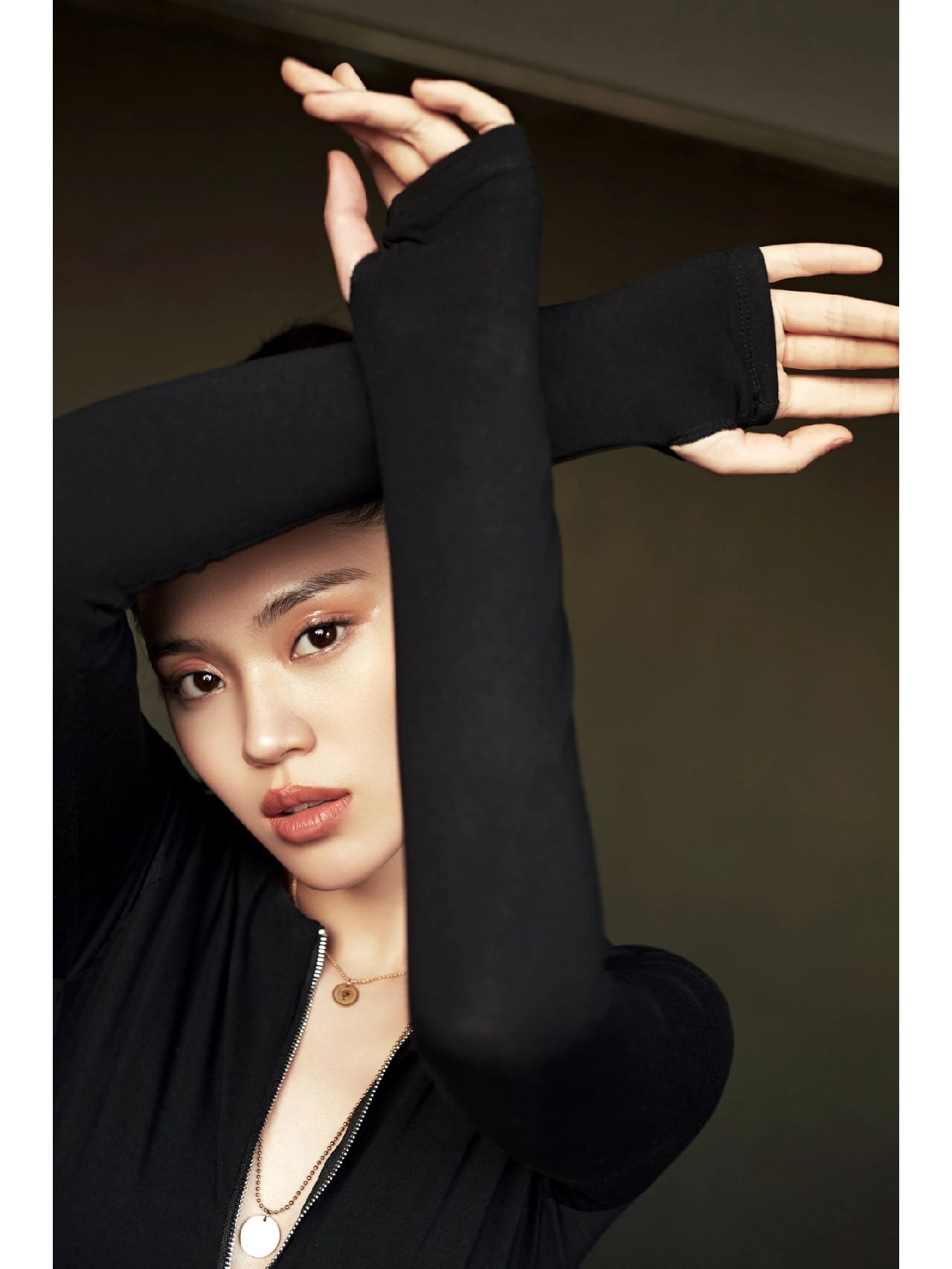 美女壁纸第218期—奚梦瑶