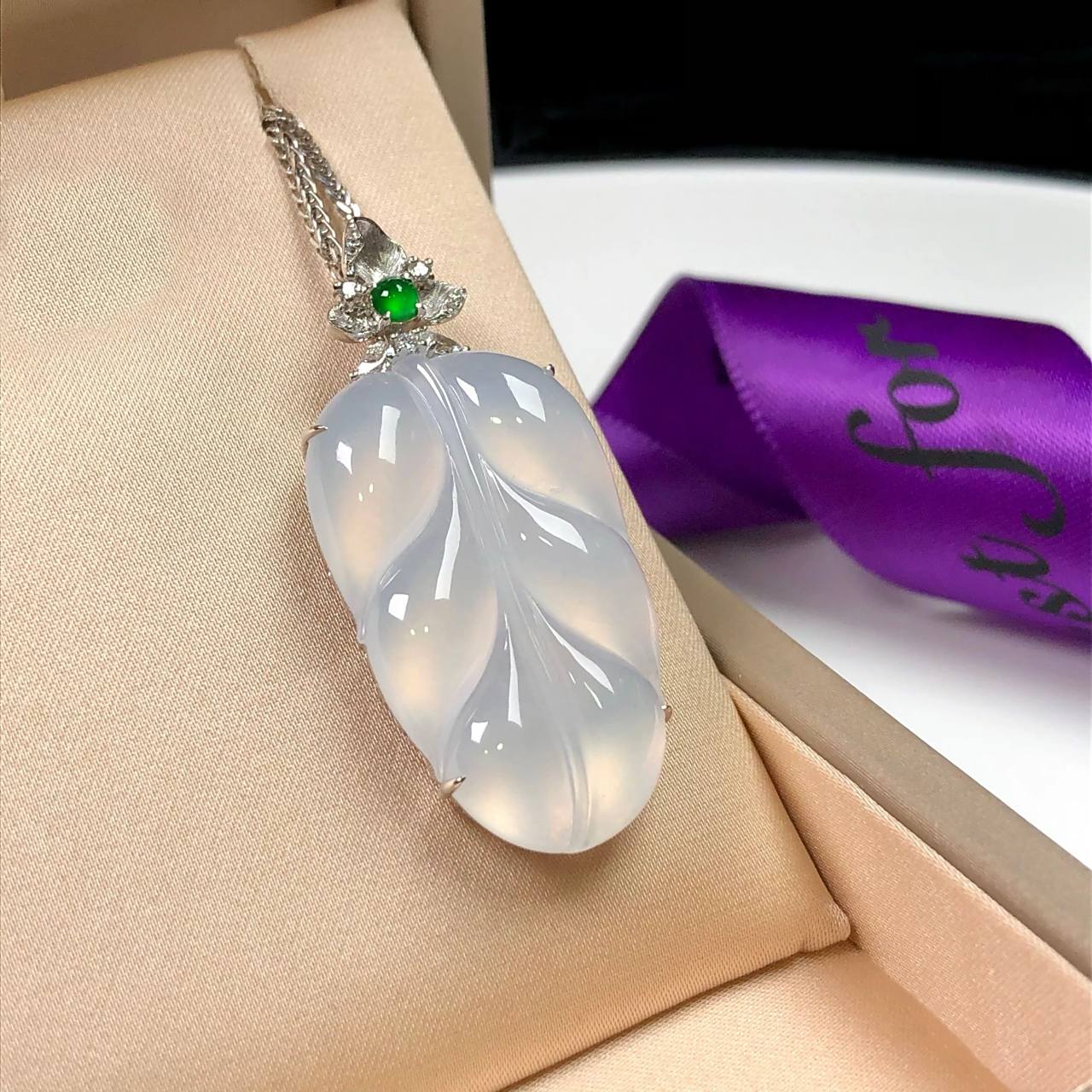 茅台白翡翠叶子95   冰清玉洁 颜值担当,高性价比～又冰又纯又白