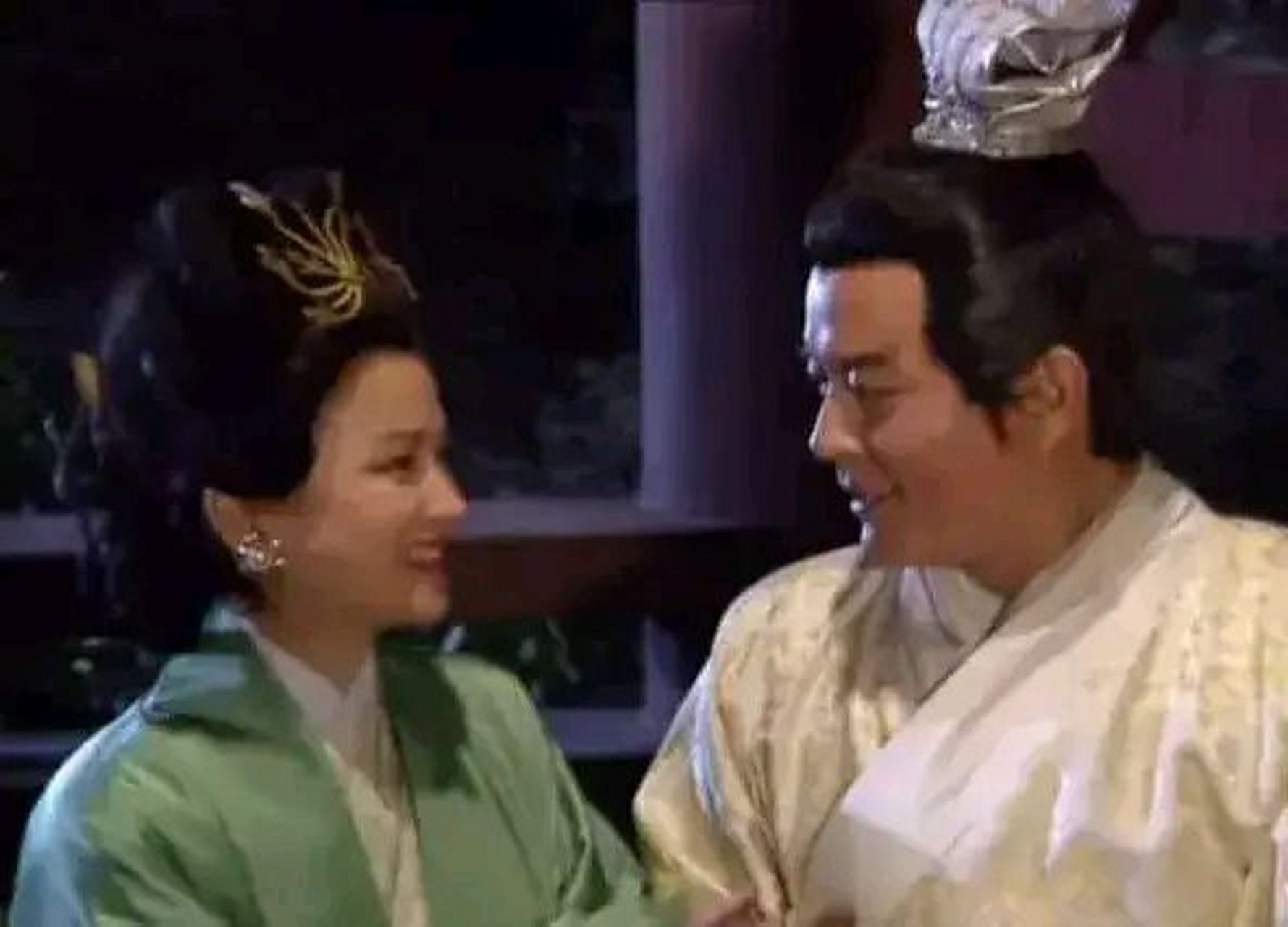 老三国中,周瑜与小乔十分恩爱.