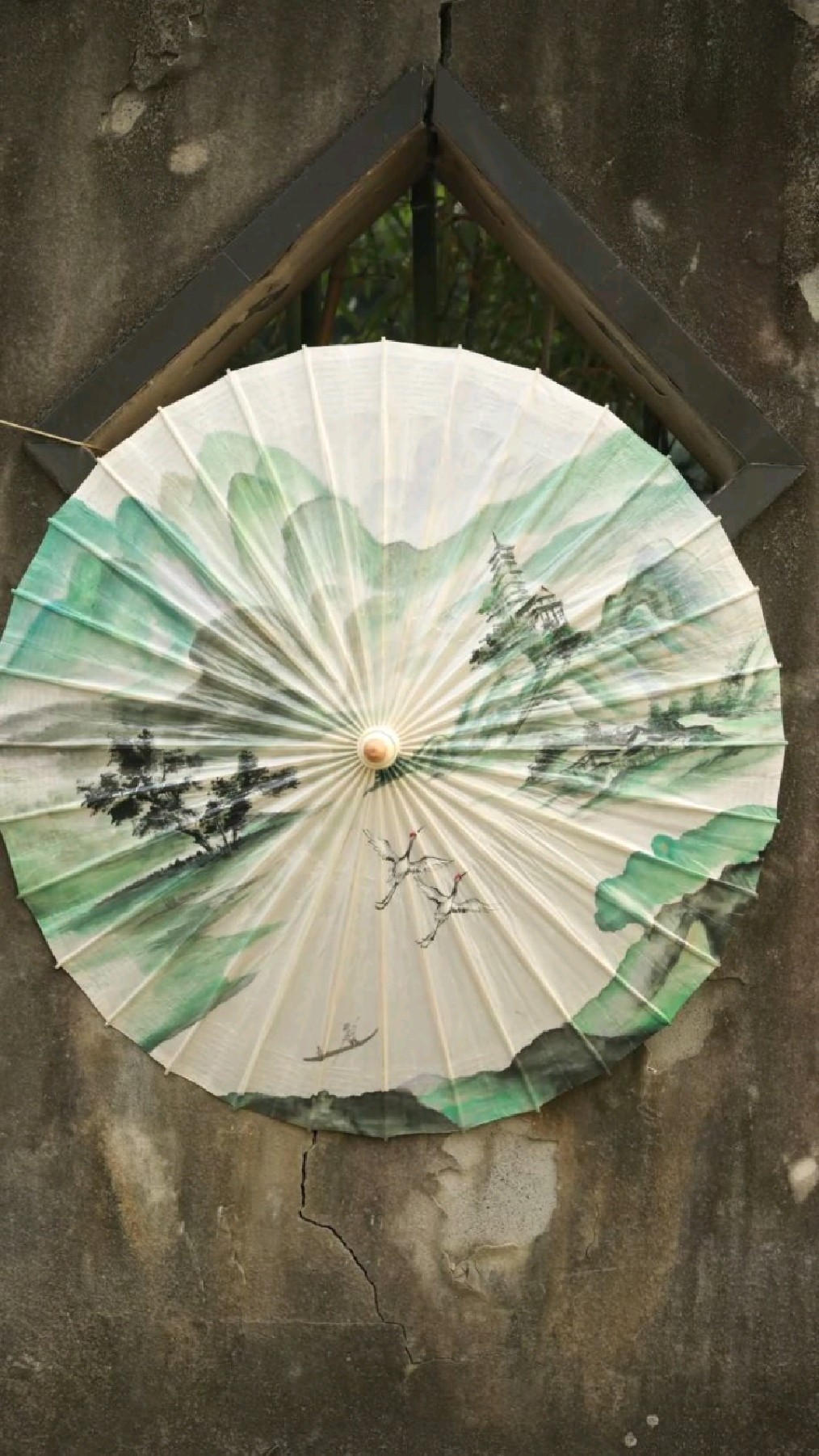 从中国起源,传遍亚洲的油纸伞是怎么做的