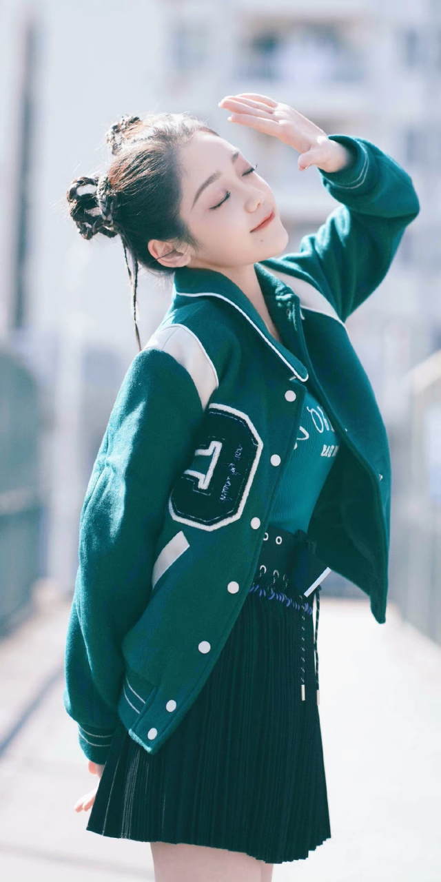 希林娜依高# 扎双马尾的美少女,甜美可爱,颜值气质俱佳的清纯美女