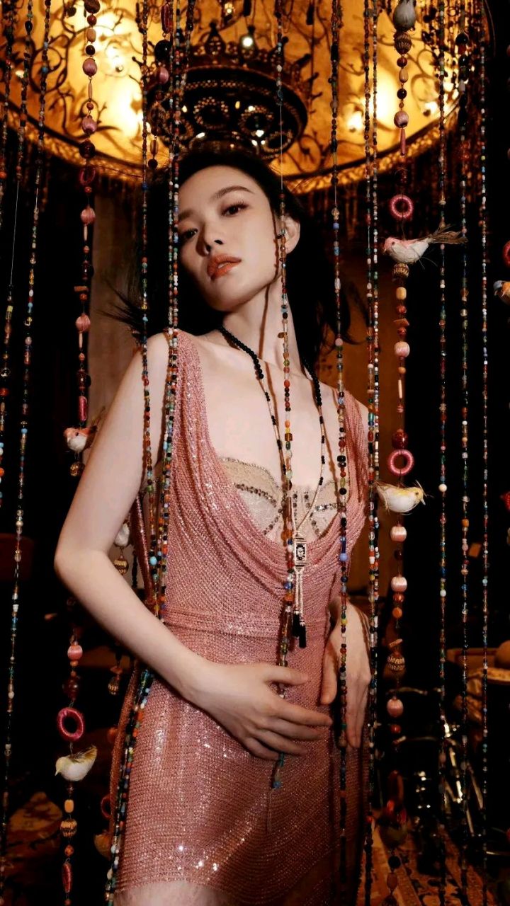 气质女神倪妮#娱乐大赏# #一眼沦陷# #明星的那些神图