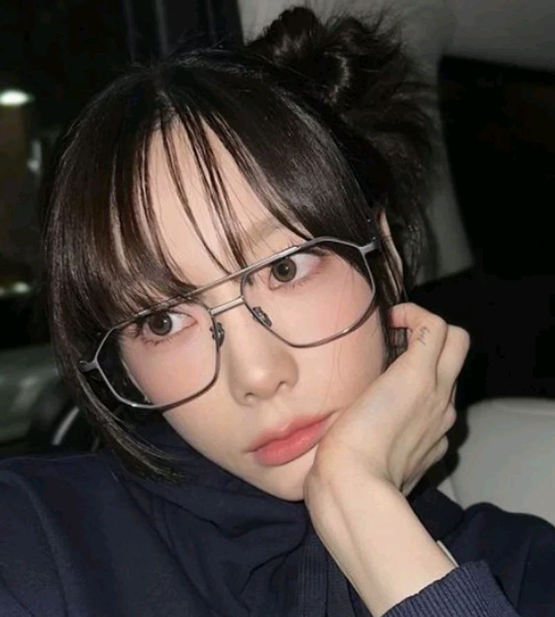 sm李秀满侄女sunny公开立场!泰妍发文:以为会永远,但都变了