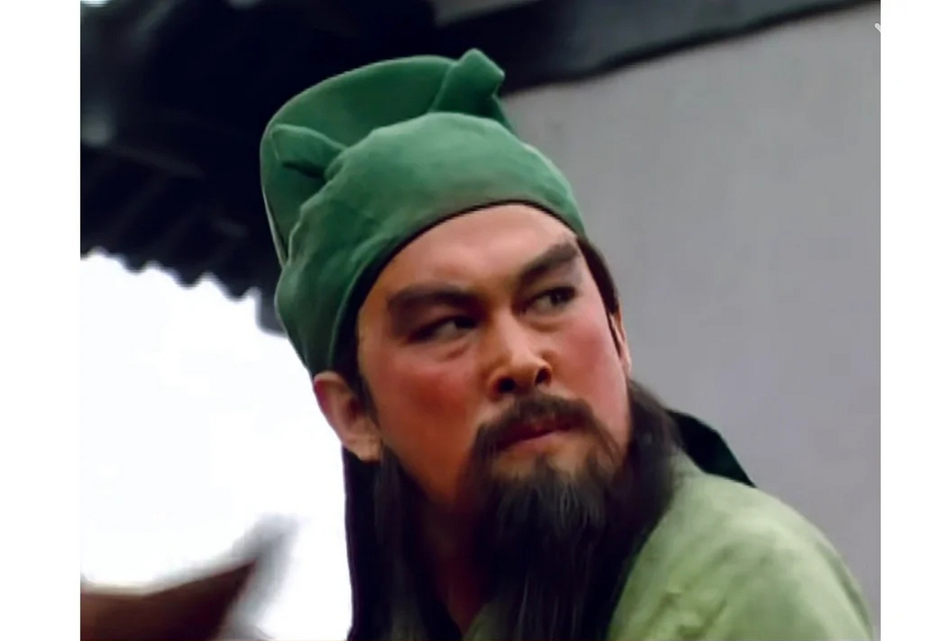 关羽(161-220年),字云长,河东解良(今山西运城)人,东汉末年蜀国名将.