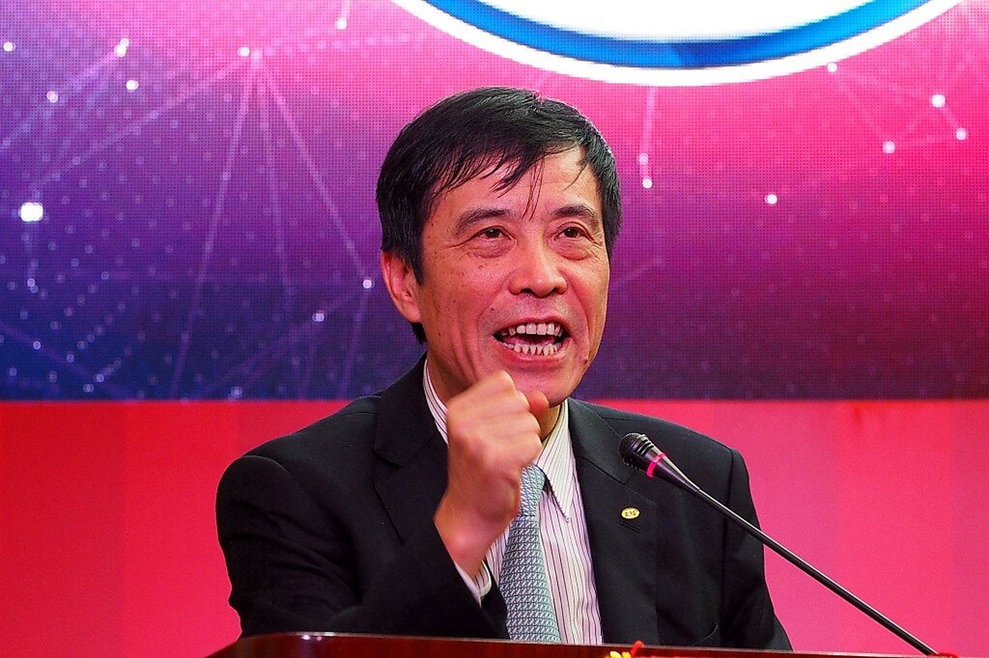 谢亚龙——体育总局"空降"! 韦迪——体育总局"空降"! 蔡振华——体育