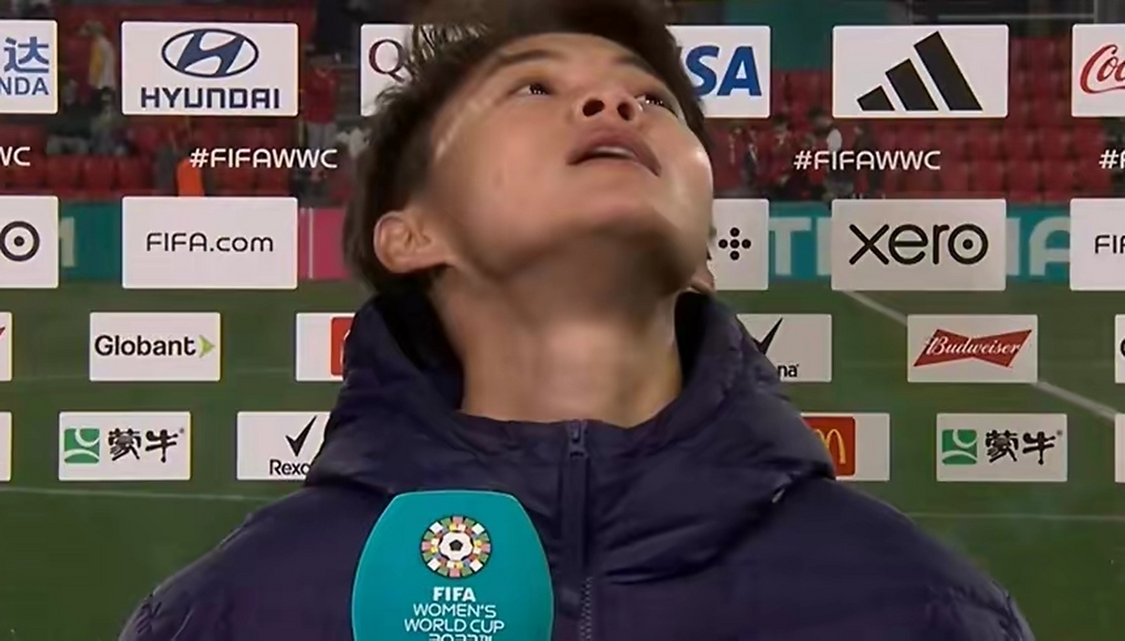 中国队1-6英格兰,赛后王霜哭了!