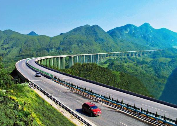 渝赤叙高速被中央看中,计划今年开工修建,串联西部四大省市
