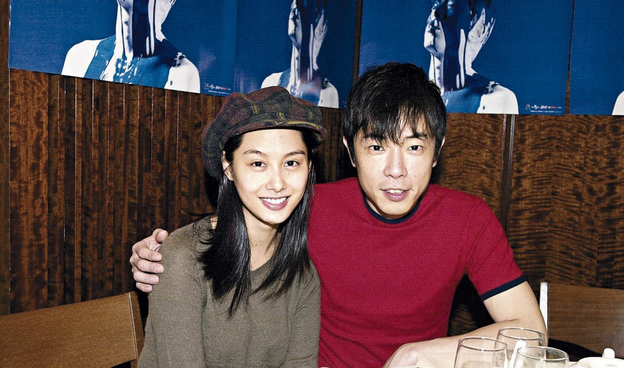 朱茵,这位被誉为"女神"的51岁女演员,自结婚并成为beyond成员黄贯中的