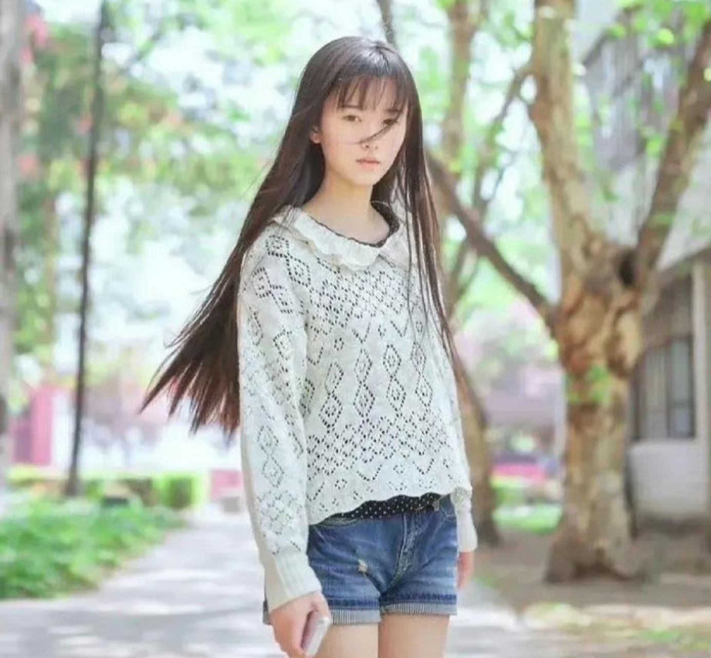 鞠婧祎早期照片跟现在比差别大吗 676767,还是那么美丽