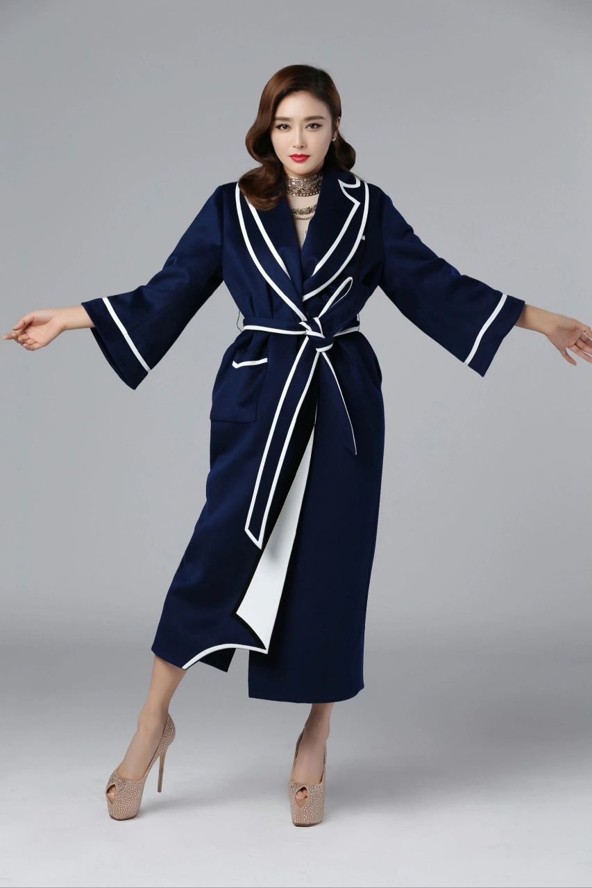 秦岚少见的穿鱼嘴高跟鞋,还搭配了浴袍|||穿这种鱼嘴高跟鞋的秦岚