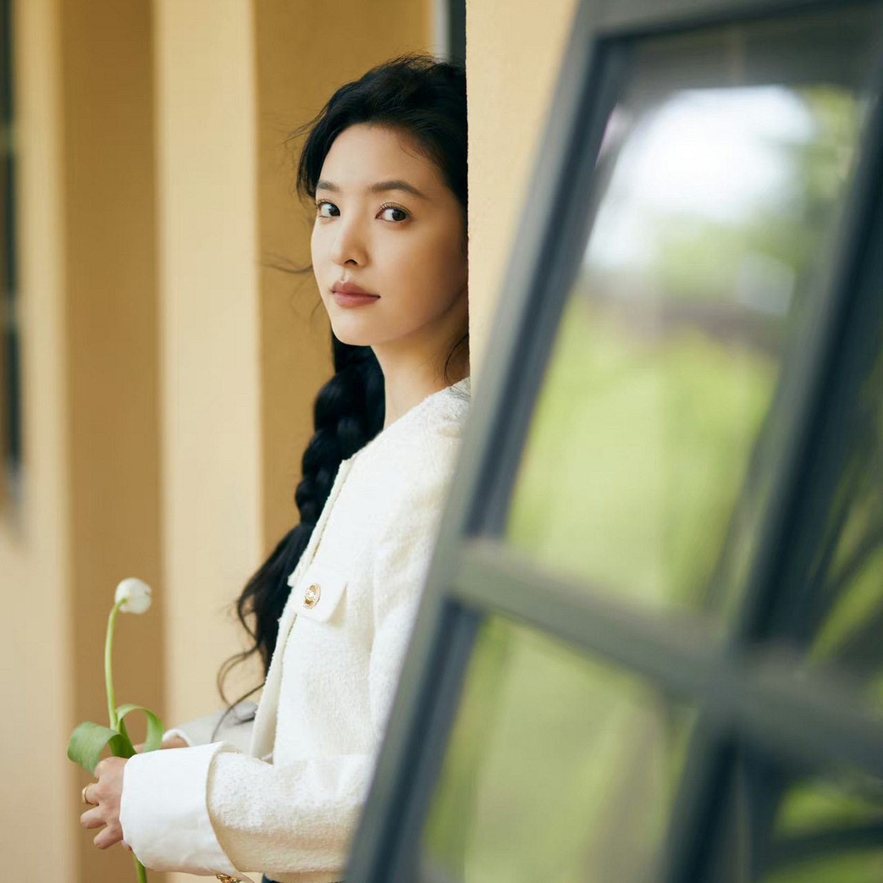 在悲伤逆流成河里面知道了她,看完后我想说顾森湘死的好可惜呀,她明明