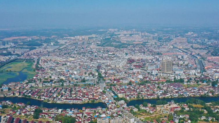 今天,我将带你深入望江县,品味那份实惠的炒饭,感受这个地方的美丽