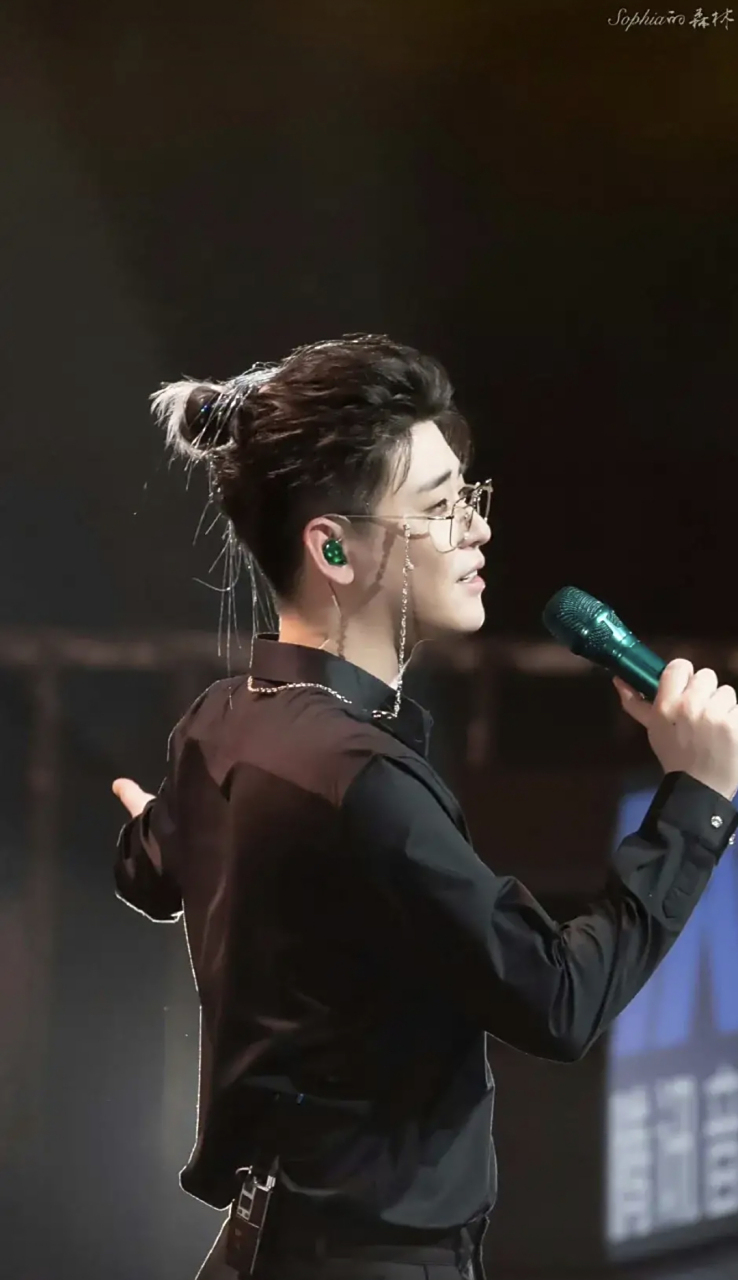 张云雷南京个人演唱会非常精彩,《听云见心》个人演唱会,真的不错.