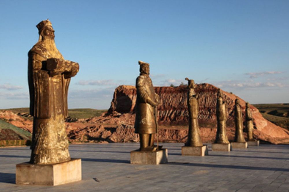 十二金人今何在